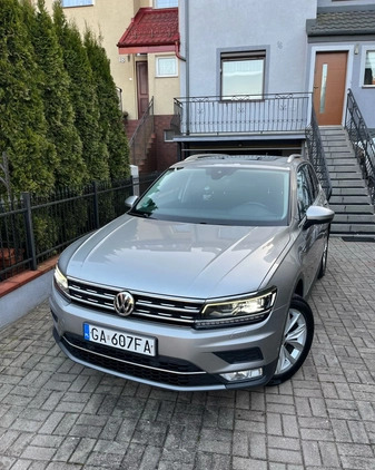 Volkswagen Tiguan cena 87000 przebieg: 123000, rok produkcji 2017 z Gdynia małe 79